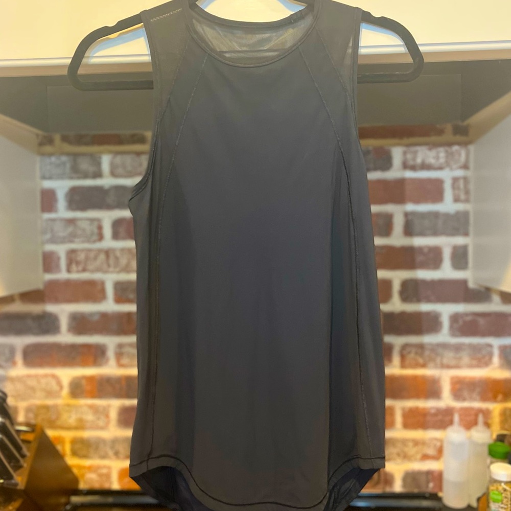 lululemon Sculpt Tank in Black Size 4